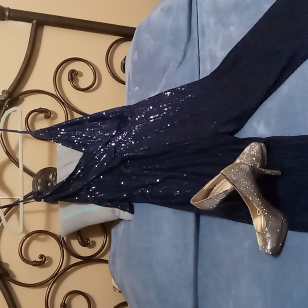 NWOT SEXY WOMEN'S SEQUIN JUMPSUIT - Picture 4 of 15